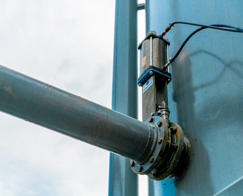 AirBuster air-actuated automated dump valve